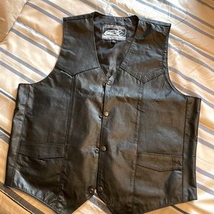 Black leather motorcycle vest.  Size XL.